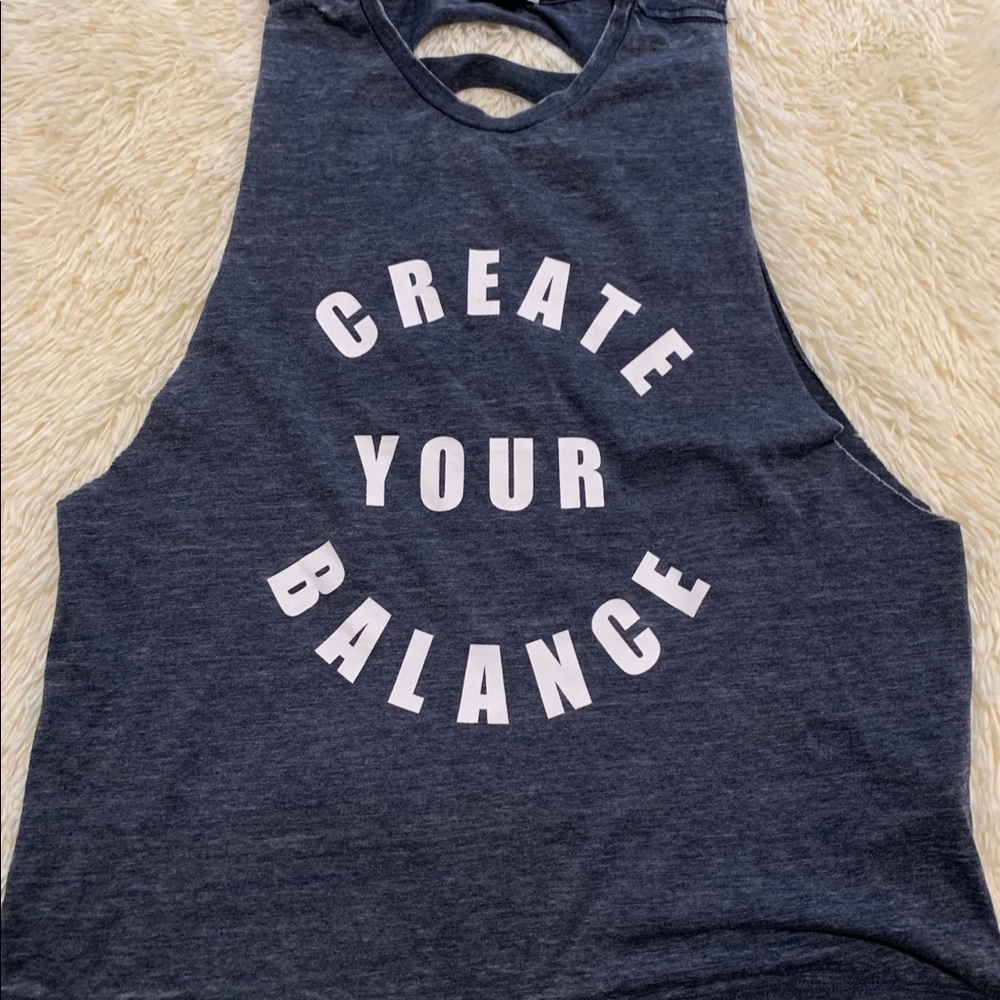 ✨Muscle Tank✨ - Picture 3 of 5